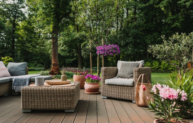 Top 10 Websites To Buy Ex-Display Garden Furniture Clearance In UK