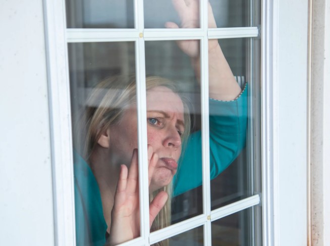 How to Open a Stuck Window in uPVC
