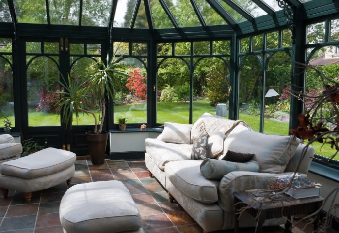 Pros and Cons of a Tiled Conservatory Roof