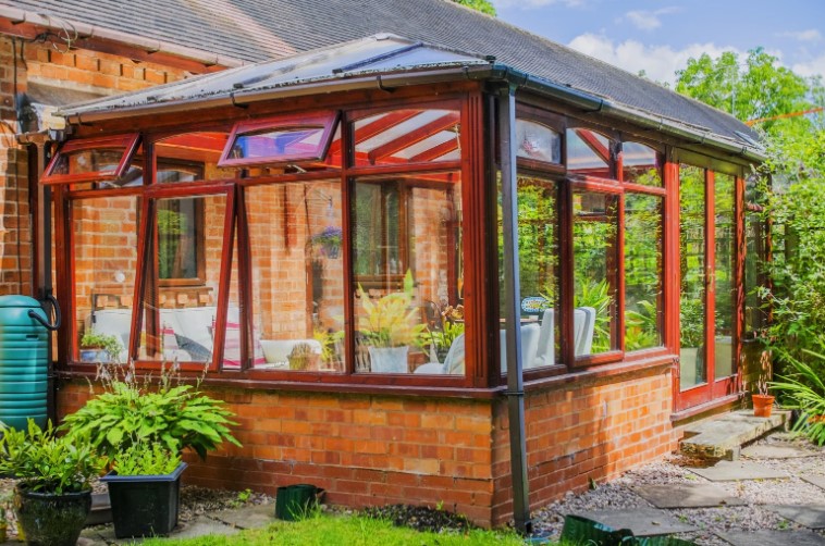 What are the Factors That Influence the Cost of a Tiled Conservatory Roof