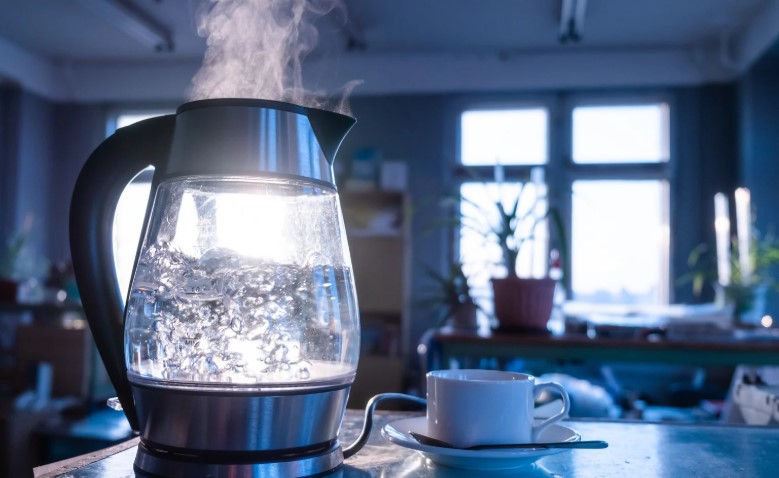 How Many Watts Does a Kettle Use