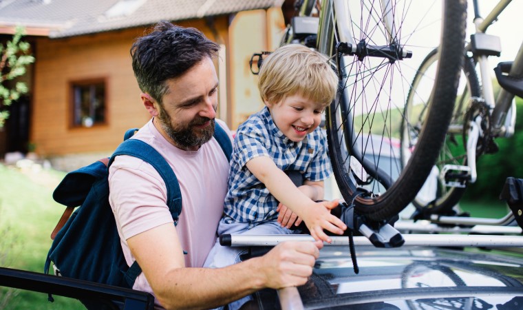 How Does a Roof Rack Affect Car Performance