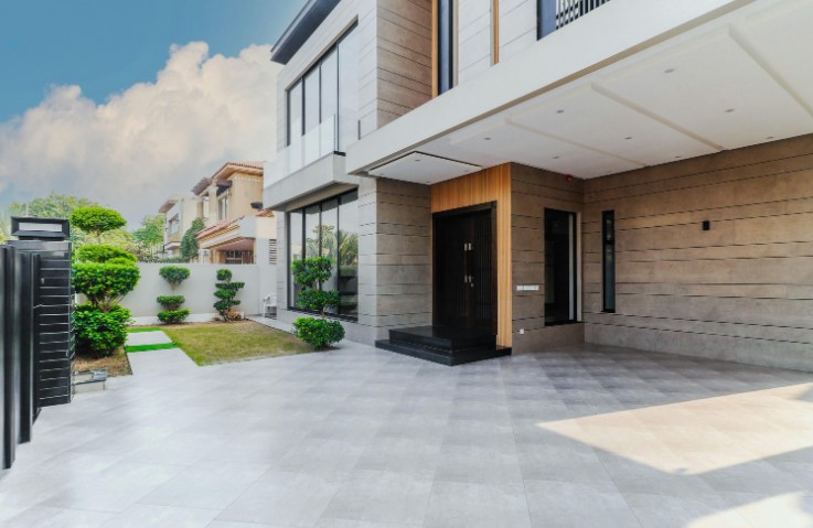 How Much Does a New Driveway Cost? – Hello Magazine UK