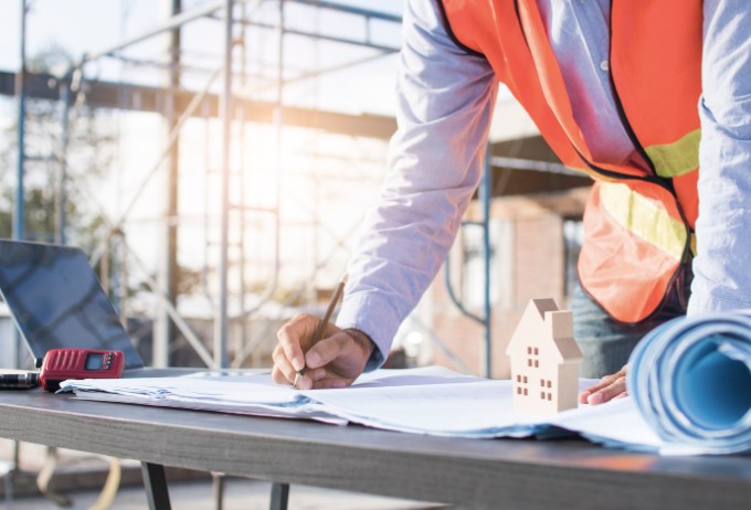 Is It Legal for Builders to Work on Sundays