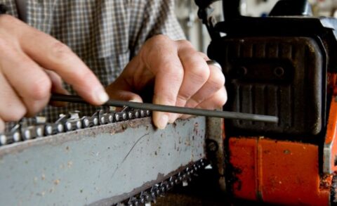 How To Sharpen a Chainsaw with a File Properly? – Smart Tips