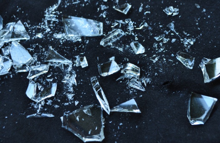 Ways To Dispose Of Broken Glass In The UK