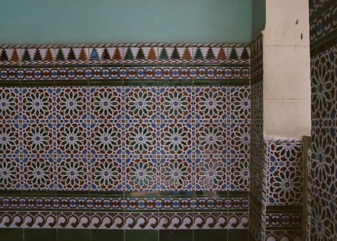 What Are Your Options for Covering Tiles