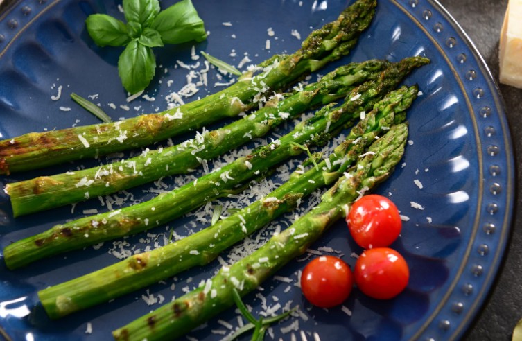 How to Grow Asparagus in the UK: A Stylish Garden-to-Table Guide